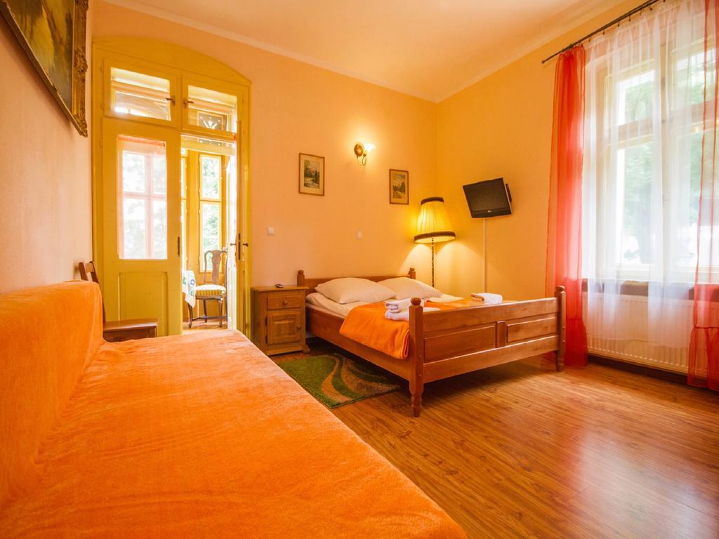 Willa Jagniątków Bed and Breakfast Exterior foto